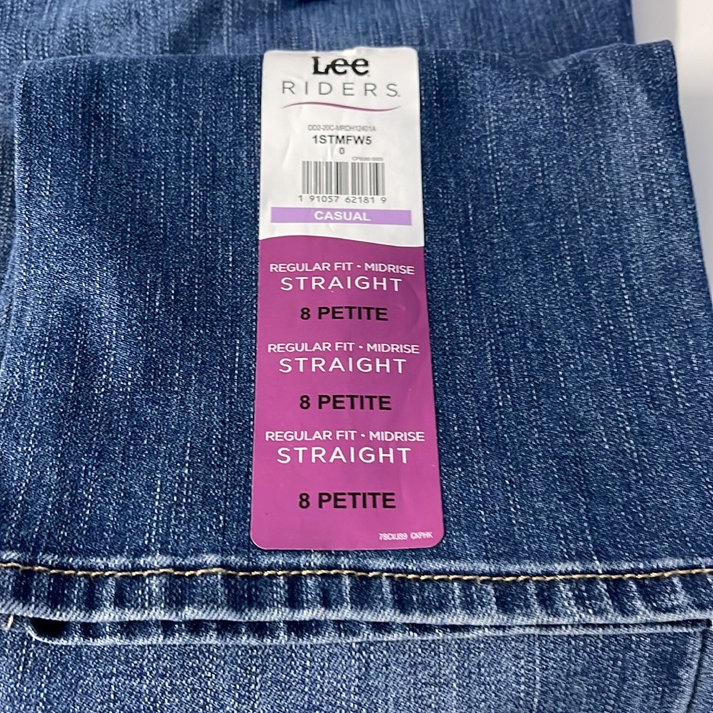 Lee rider, jeans, regular fit, mid rise, straight 8 petite NWT HOST PICK - Picture 5 of 6
